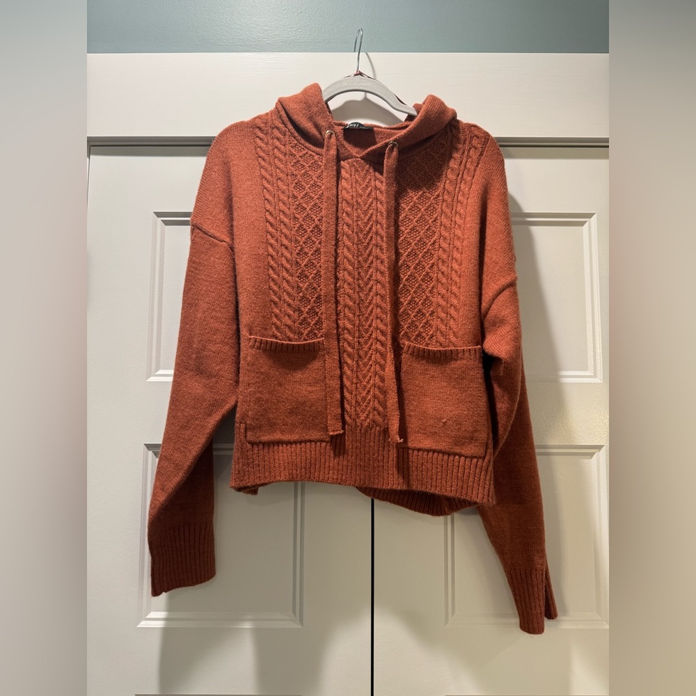 Boutique pullover sweater